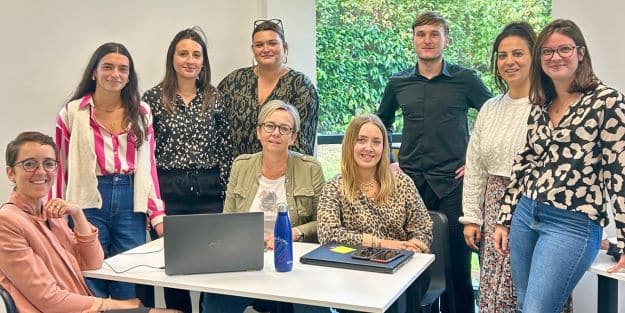 équipe Ecofac Angers lors d'une journée portes ouvertes sur le campus