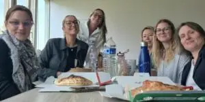 repas partagé sur le campus ecofac de caen