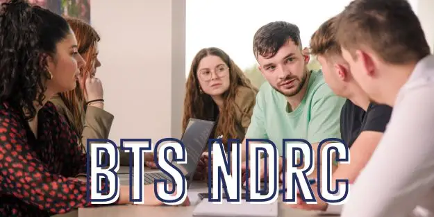 étudiants en groupe pour représenter le BTS NDRC